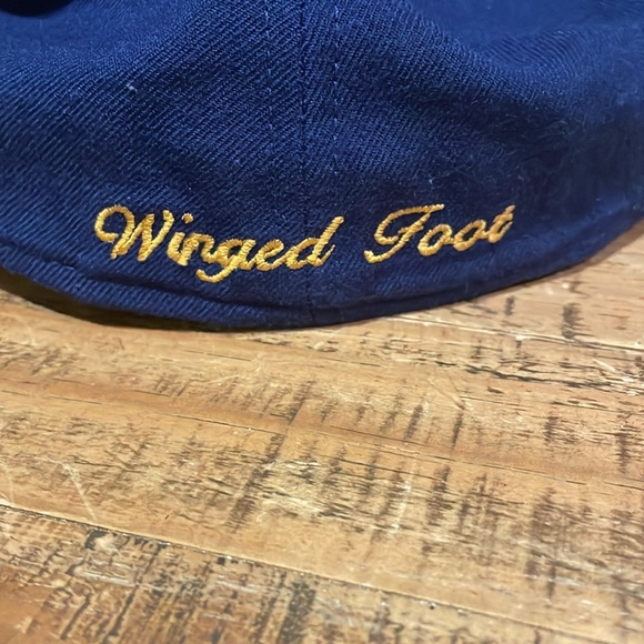 Winged Foot Golf Club Hat Size 7 5/8. - Picture 2 of 5
